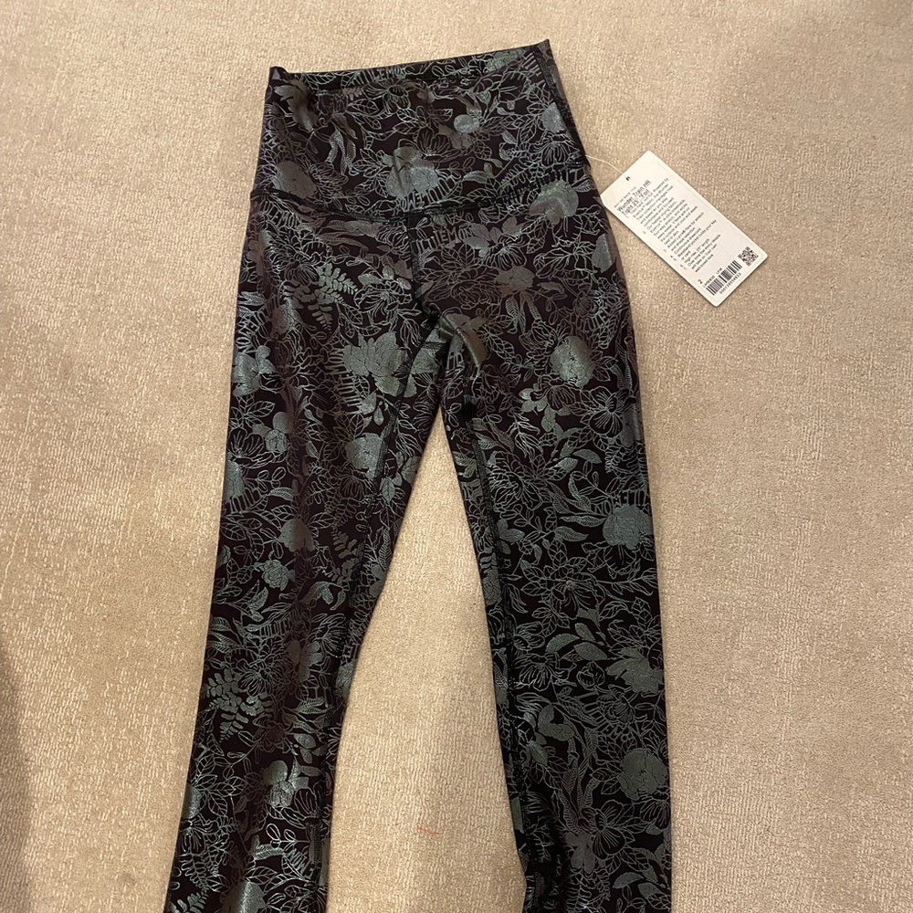 Lululemon foil leggings - BRAND NEW NEVER WORN